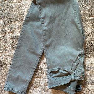 Flying monkey colored skinny